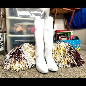 NFL Professional Cheerleading boots and poms, costume or audition
